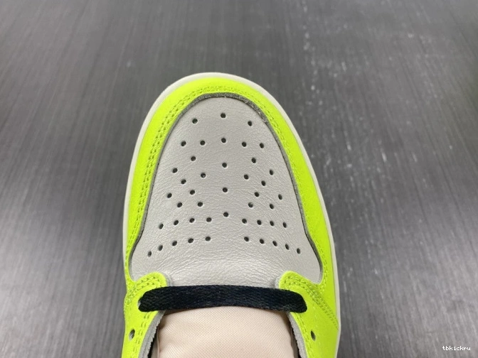Cheap TBkick 555088-702 Air 1 Volt High OG Jordan 0628
